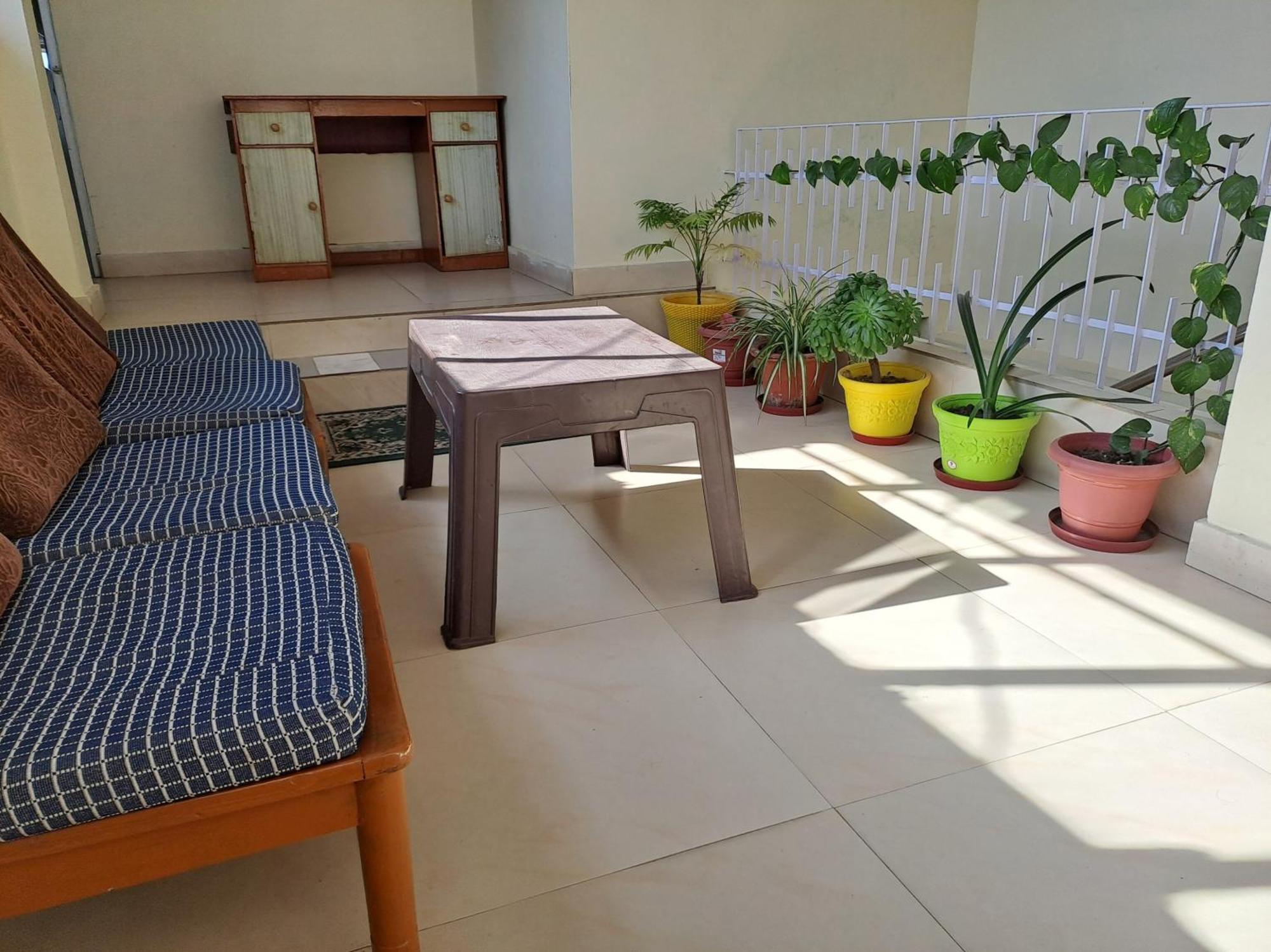 Super Hotel O Country Lodge Dharamshala Bagian luar foto